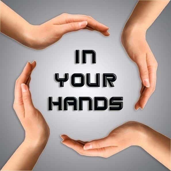 le groupe in your hands