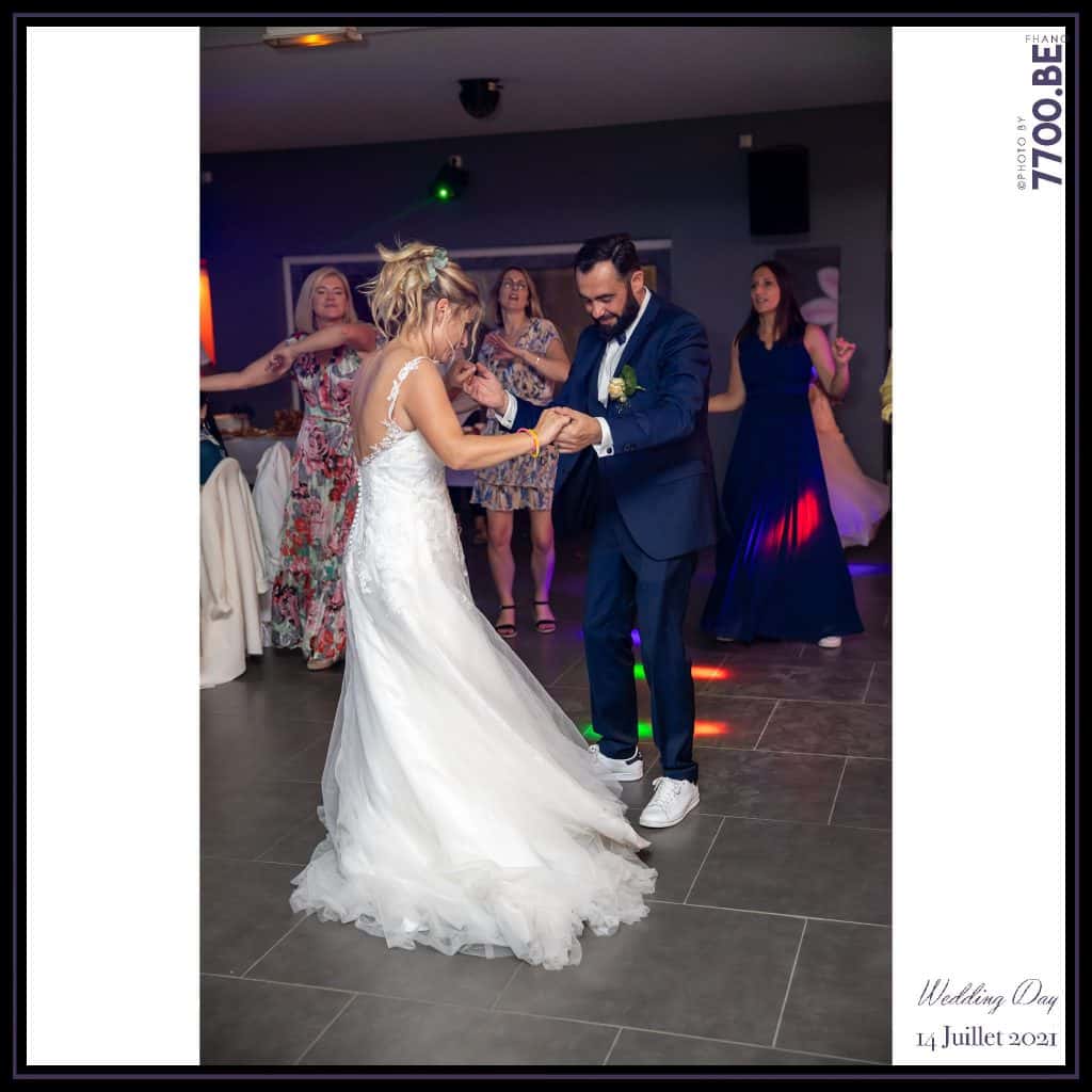 Soirée dansante et ré ouverture de bal par les mariés - Quelques photos © faites par le studio 7700BE et votre photographe Fhano lors du mariage de GERALDINE ET SEBASTIEN